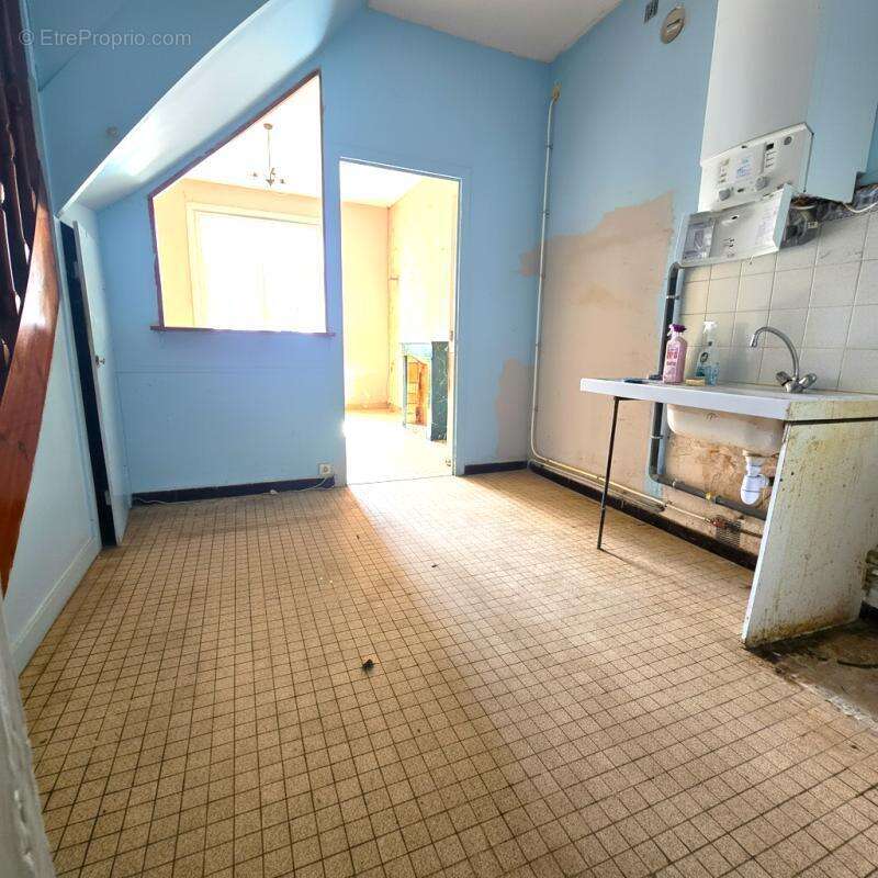 Maison 3 pièces à rénover au coeur du Plessis Tison - photo 6