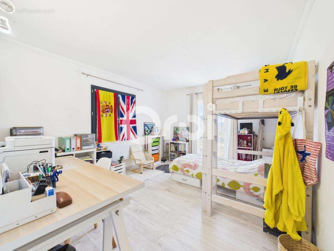 Appartement à MONTAUROUX