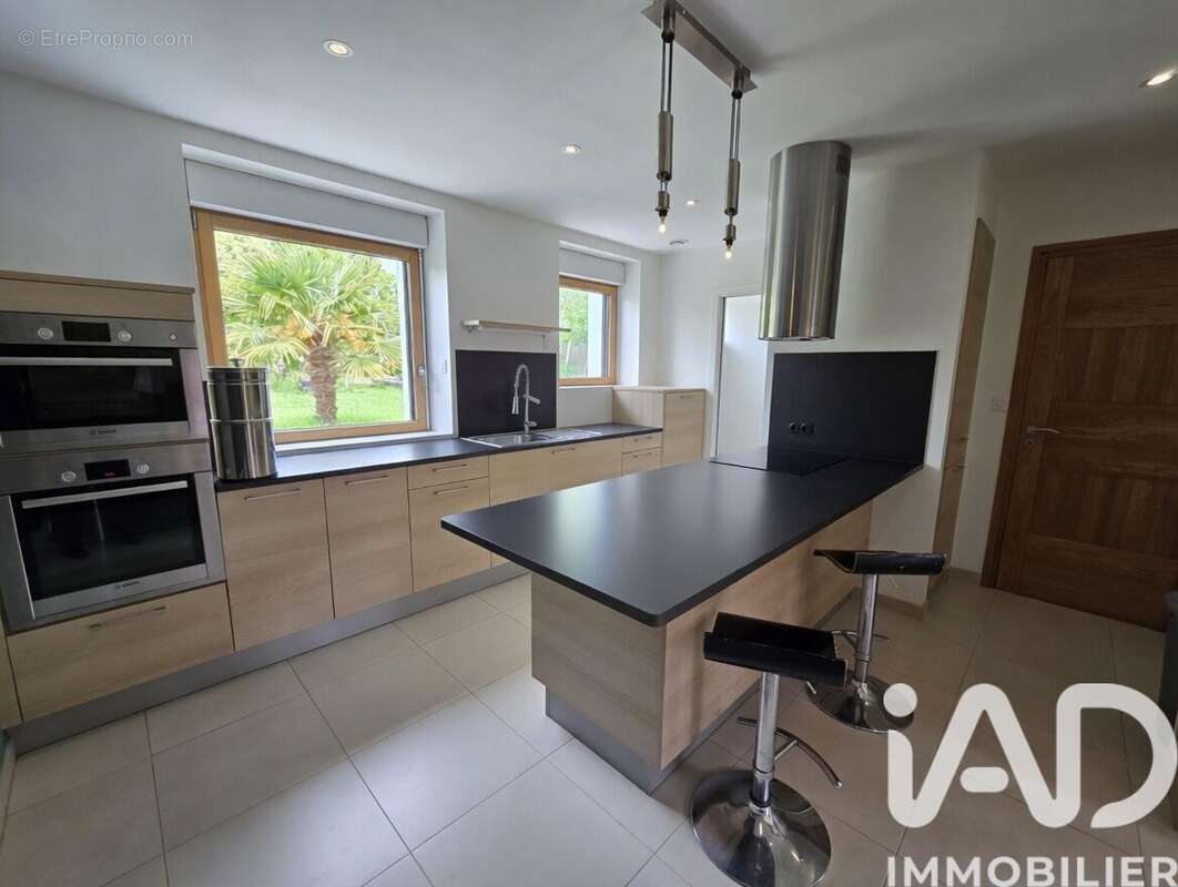 Maison 222 m² à Plouzane  - photo 3