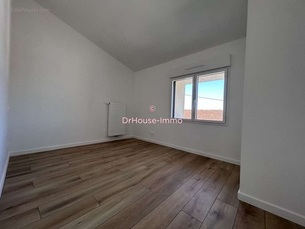 Maison à PONT-SAINT-MARTIN