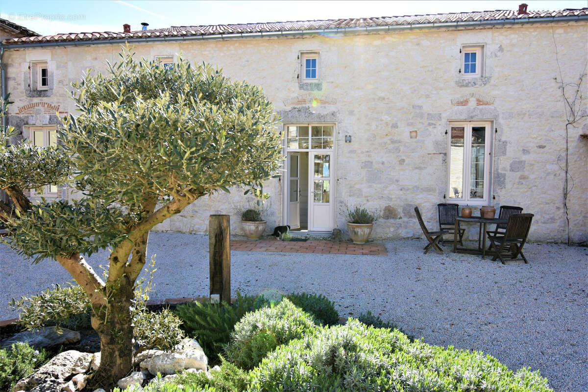 Maison à TOURNON-D'AGENAIS