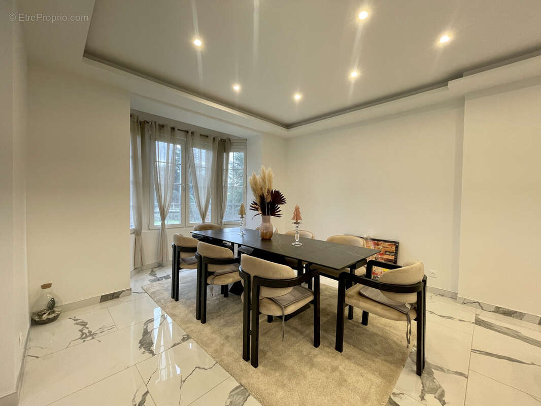 Maison à ANGERVILLE-LA-CAMPAGNE