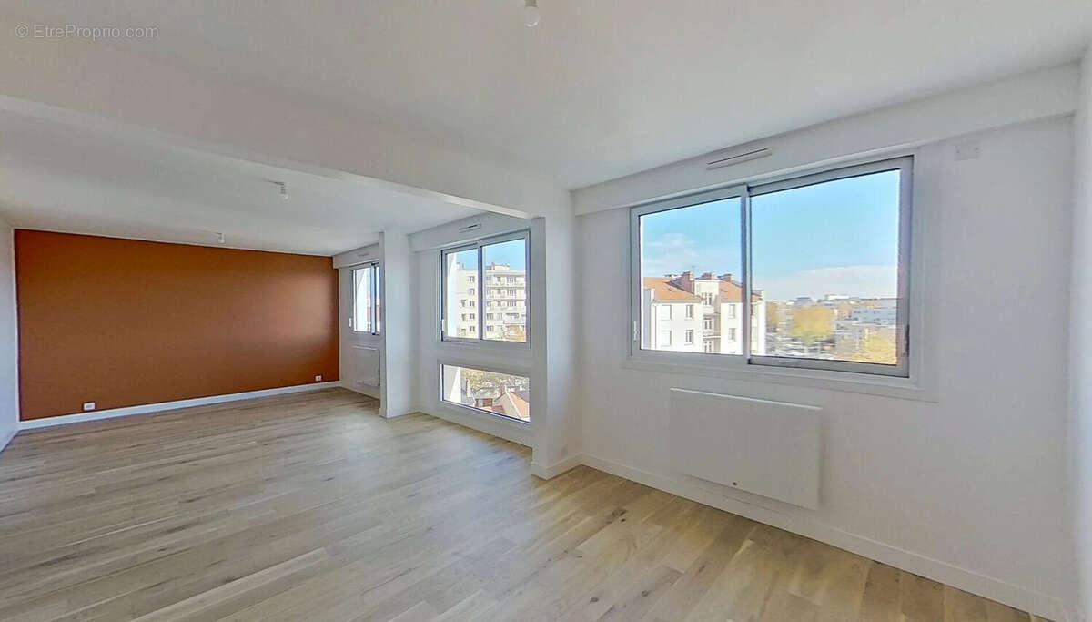 Appartement à LYON-8E