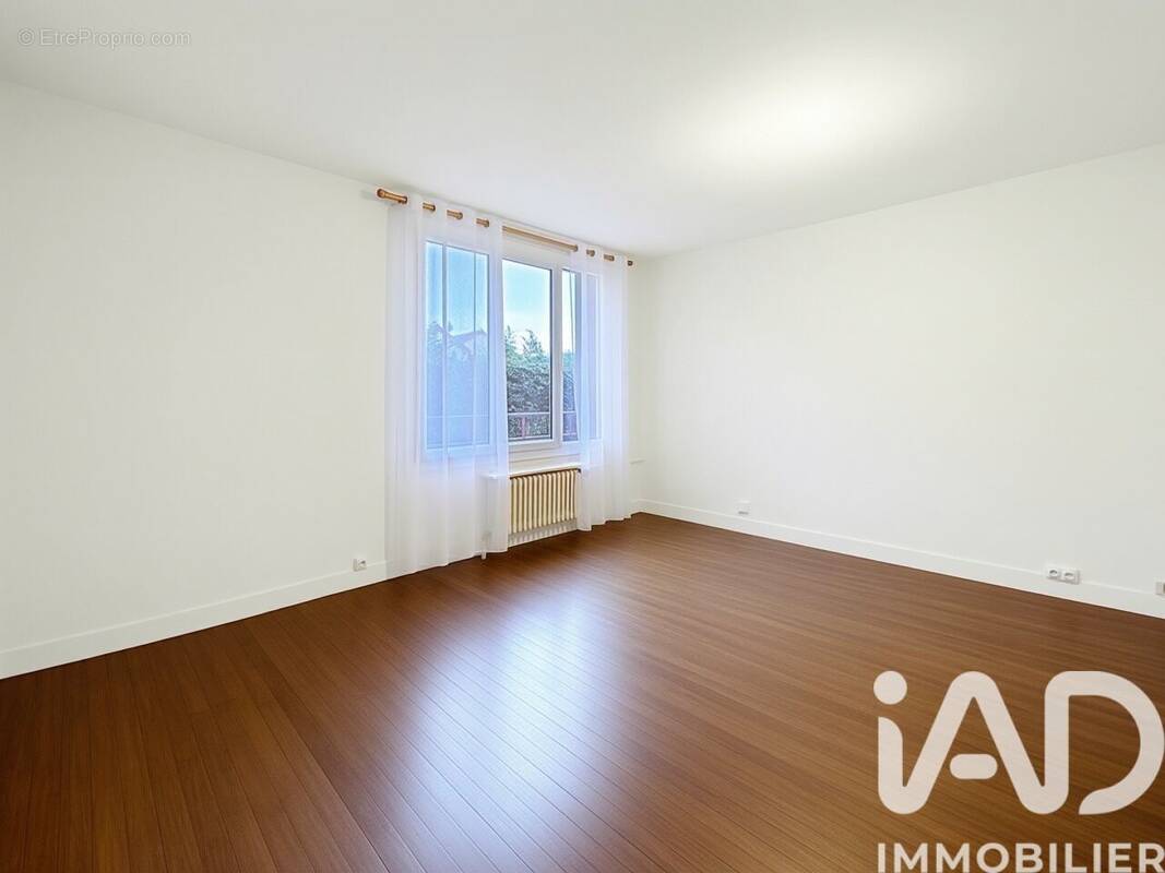 Photo 1 - Appartement à VILLEJUIF