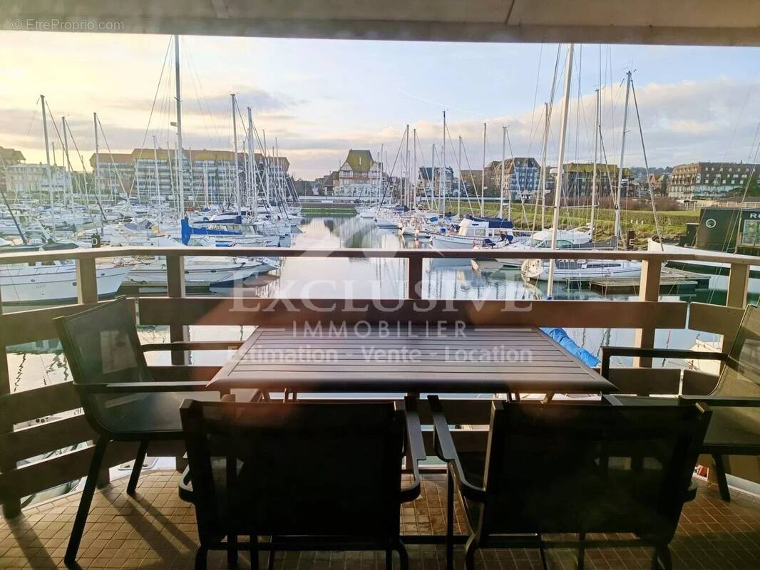 Appartement à DEAUVILLE