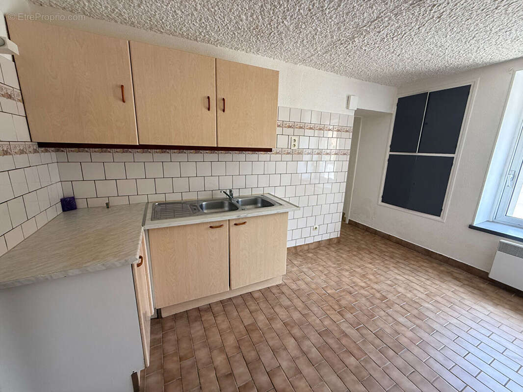 Appartement à VRIGNE-AUX-BOIS