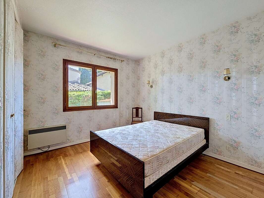 Maison à DREMIL-LAFAGE