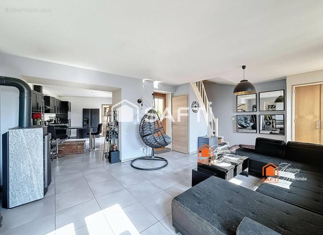 Photo 1 - Maison à MONTALIEU-VERCIEU