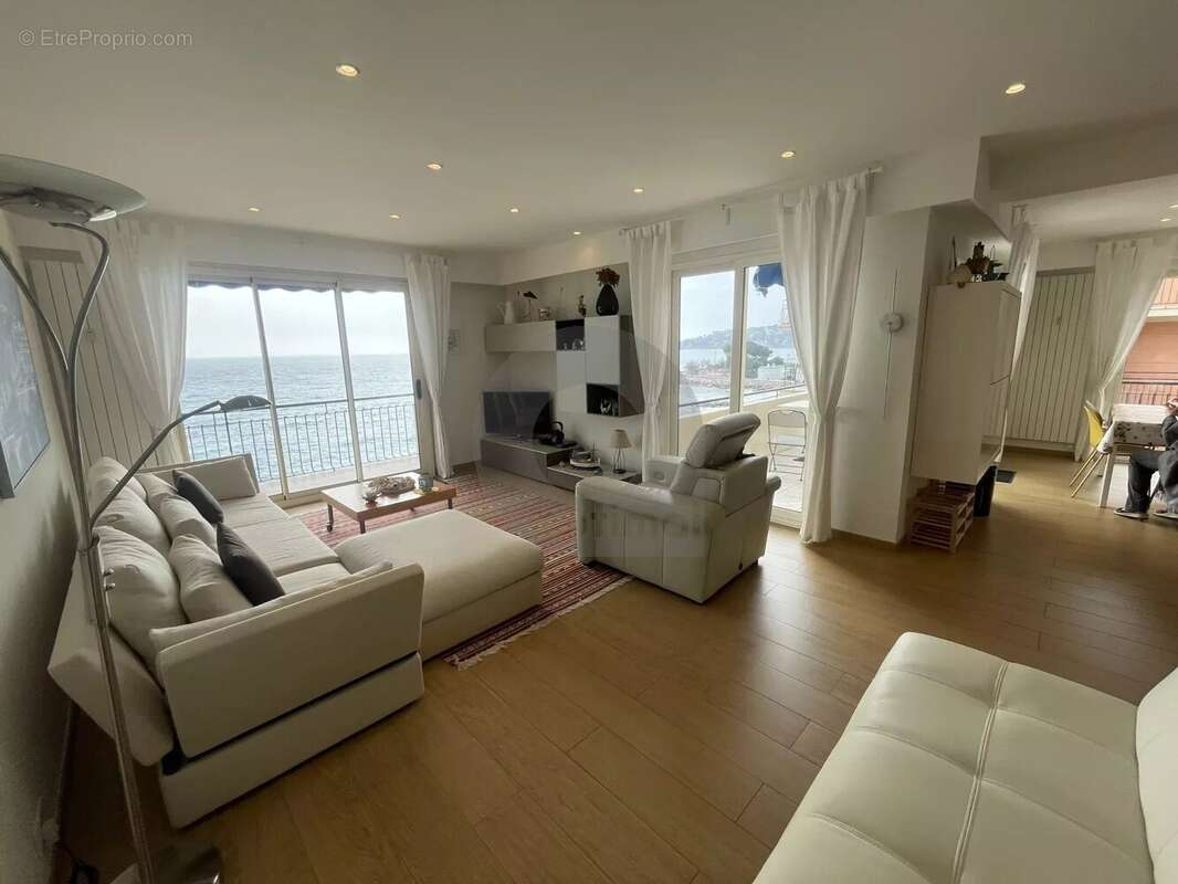 Appartement à MENTON