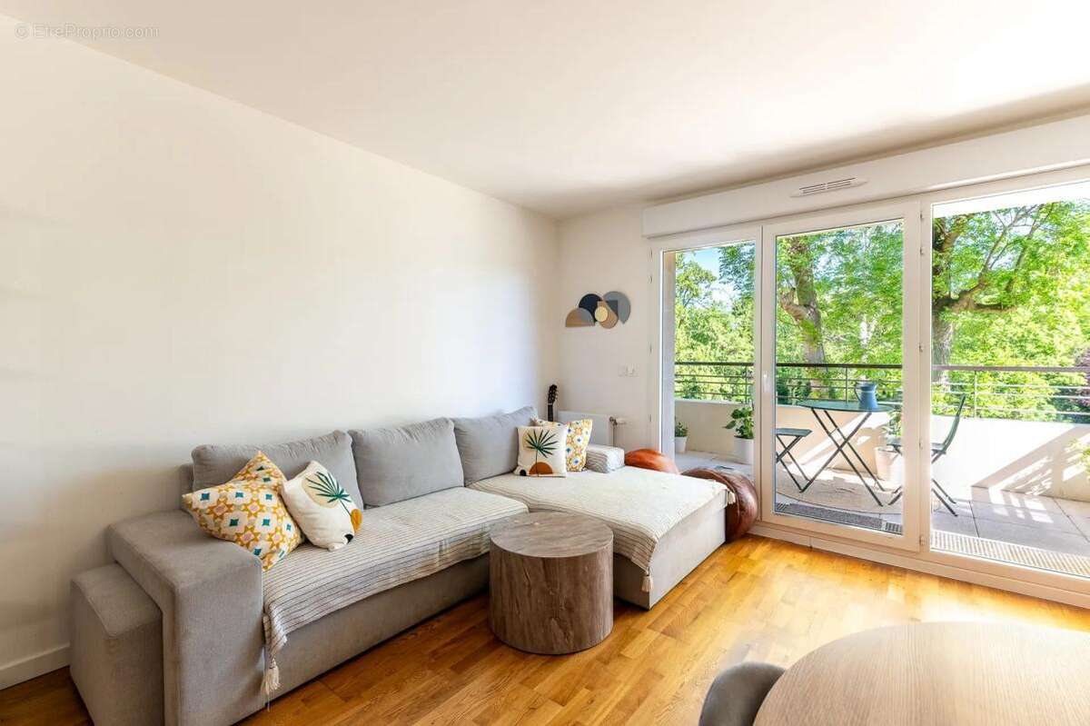 Appartement à BRY-SUR-MARNE