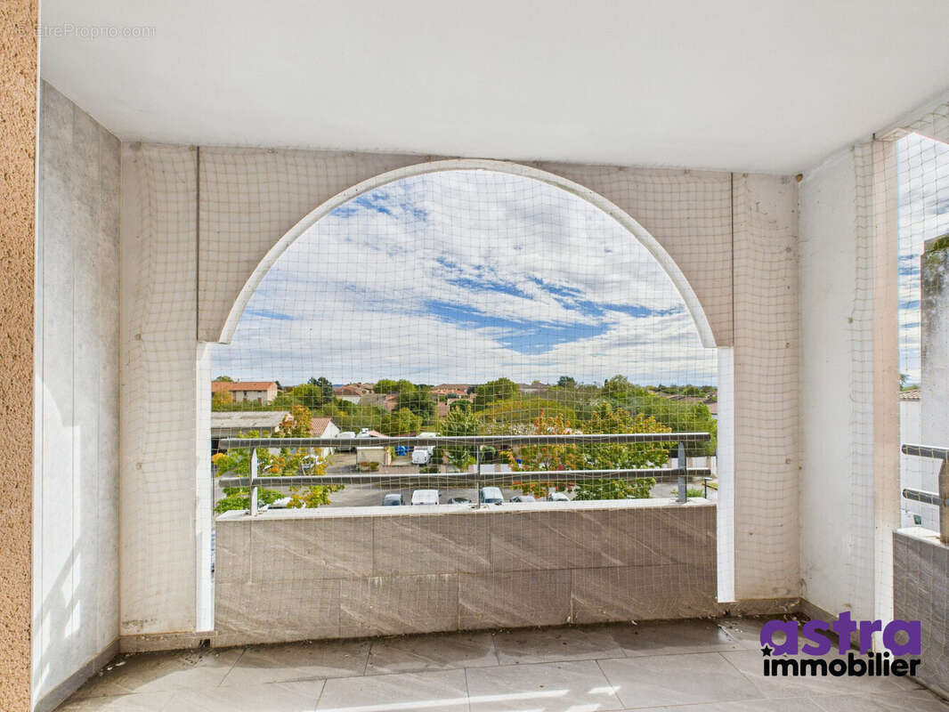 Appartement à FROUZINS