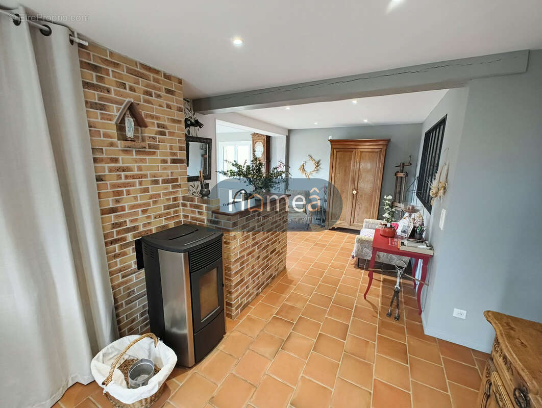 Propriété de 170m2 avec 4/5 chambres sur sous sol complet - photo 6