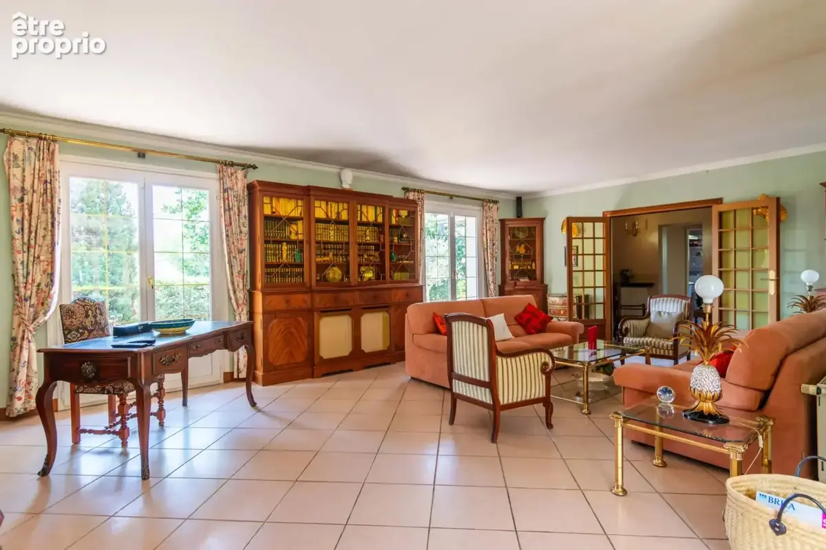 Maison 9 pièces 236 m² à vendre à Saint-Brice-Sous-Foret (95350) - photo 3