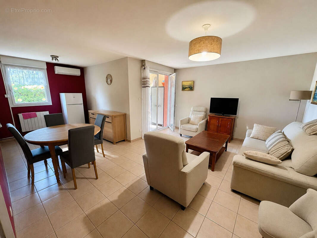 Appartement à L'ISLE-SUR-LA-SORGUE
