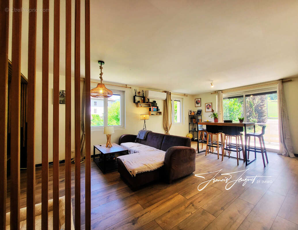 À vendre à Alby-sur-Chéran ? Appartement rénové, spacieux, avec jardin et sous-sol aménagé - photo 2