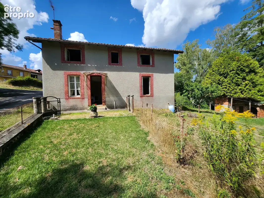 Maison à CHAILLAC-SUR-VIENNE