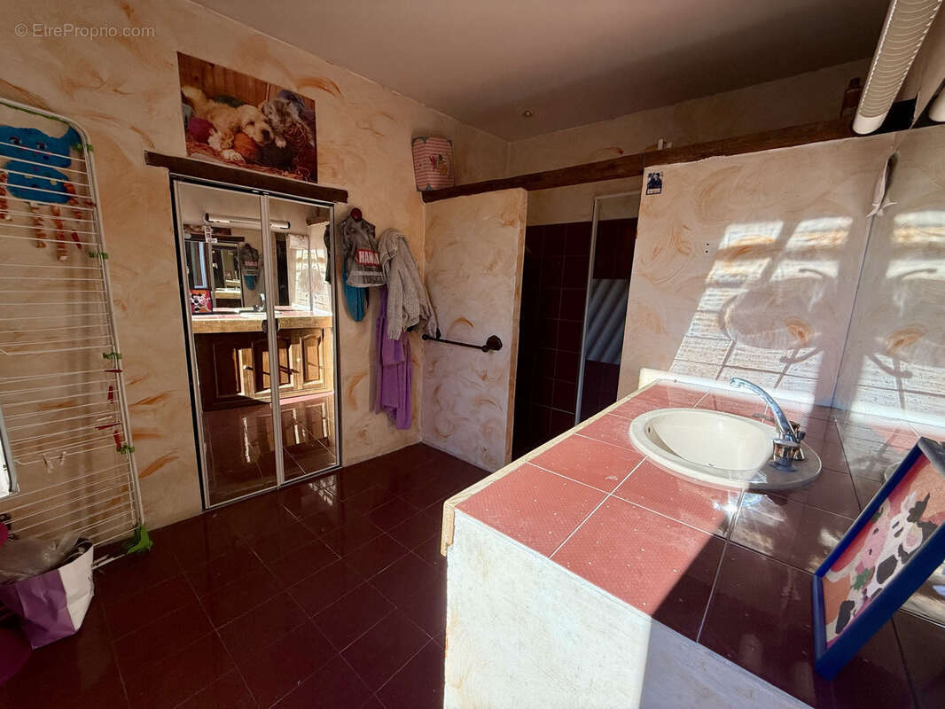 Maison à MILHAUD
