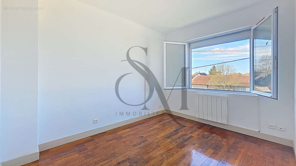 Maison à SAINT-GERMAIN-DES-PRES