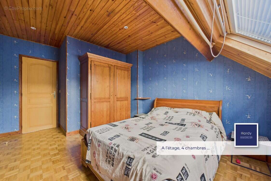 Maison à CONDECOURT