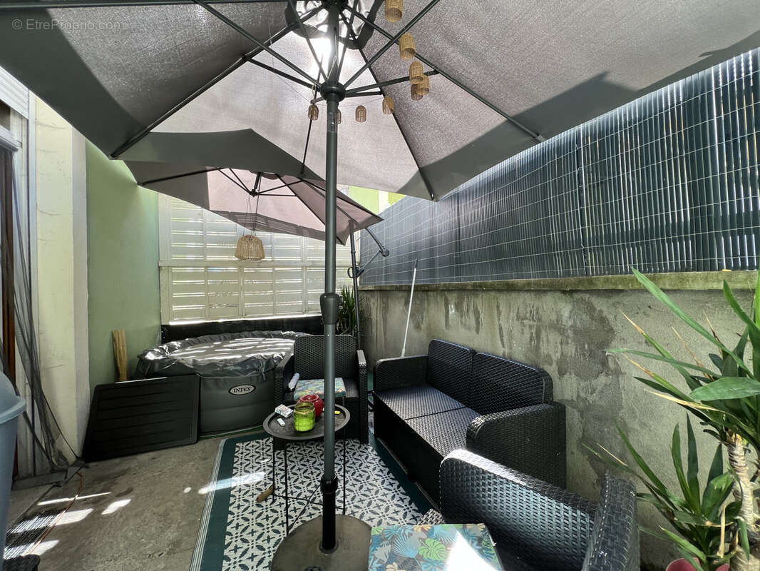 Maison à SAINT-ETIENNE-DE-CUINES