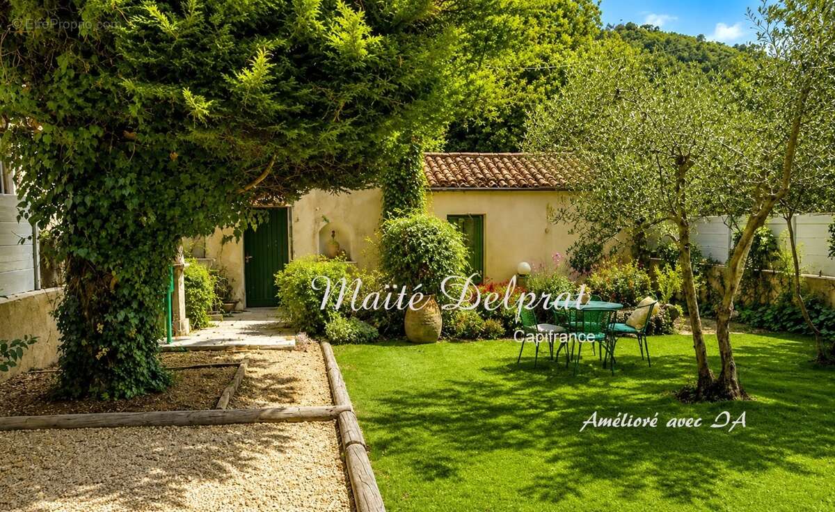 Buis-les-Baronnies – Maison de village de 139 m² avec jardin, 4 chambres, 2 garages, dépendance et vue sur le Pic Saint-Julien - photo 20