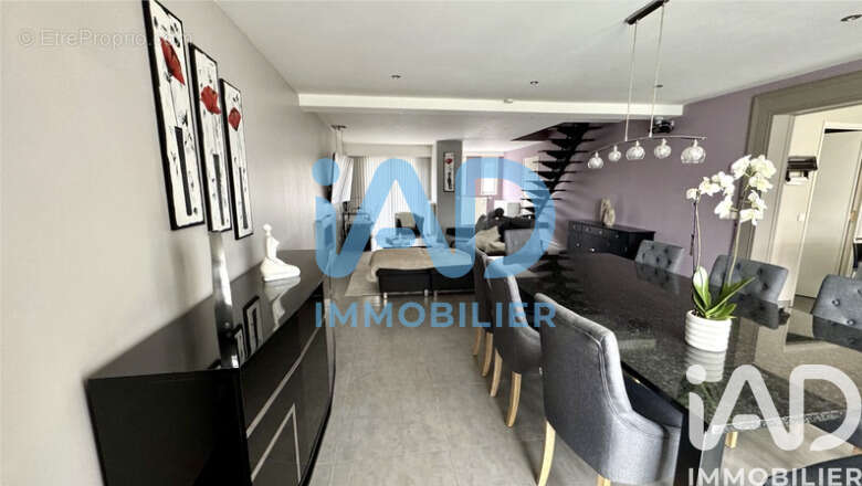 Photo 3 - Maison à VILLENEUVE-D'ASCQ