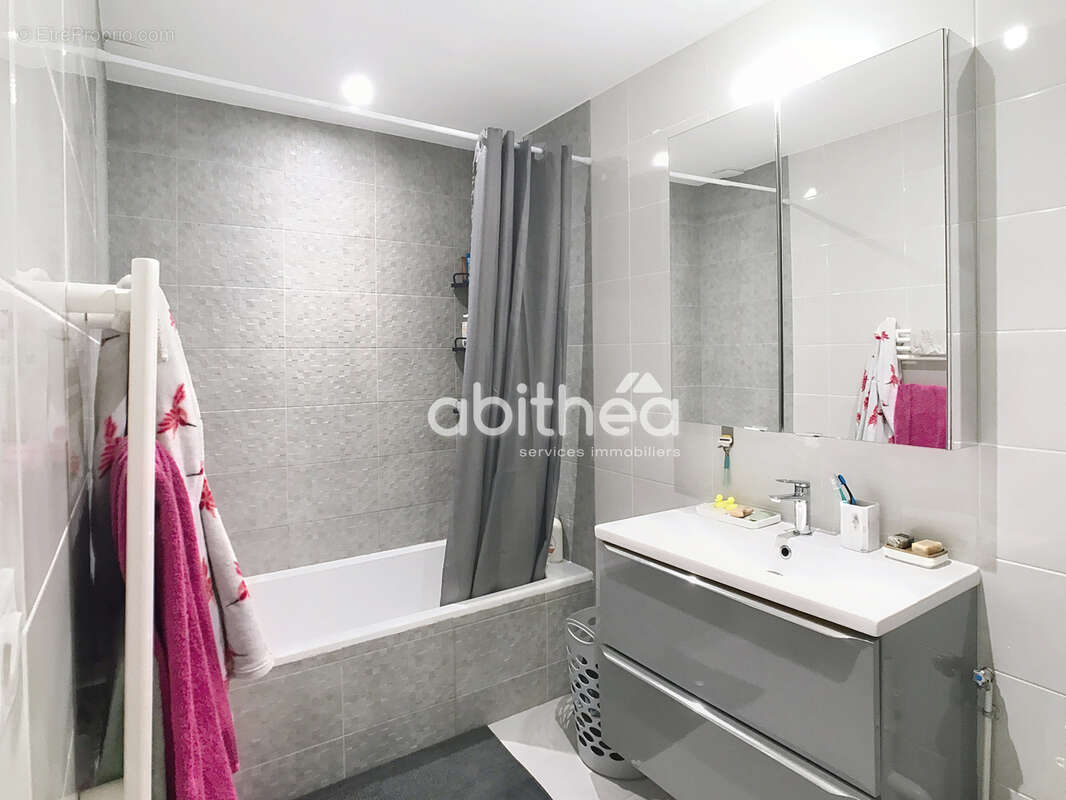 Maison à GOND-PONTOUVRE