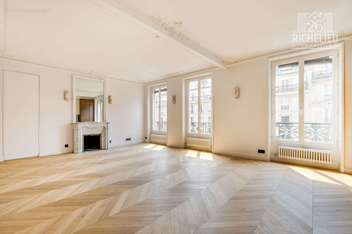 Beau 3 pièces de 90 m2 proche Hotel de ville - photo 10