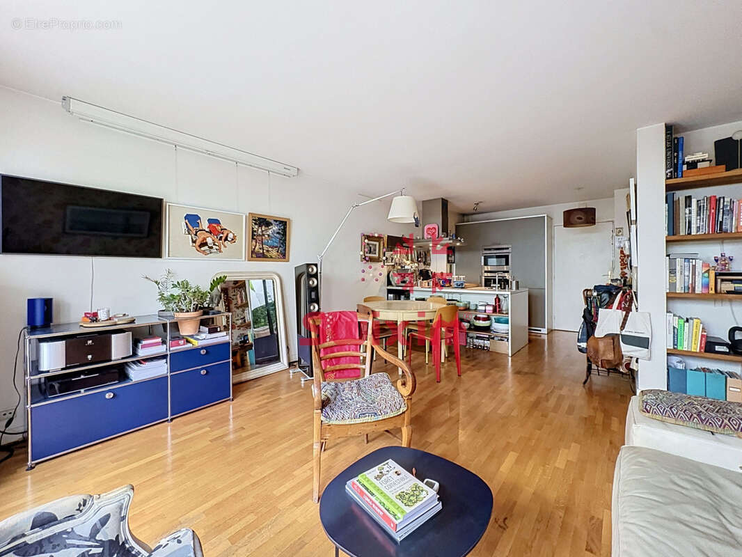 Appartement 75 m² à Paris-10e  - photo 6