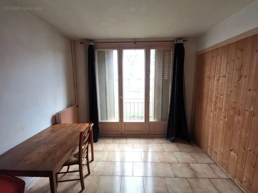 Appartement à VITRY-SUR-SEINE