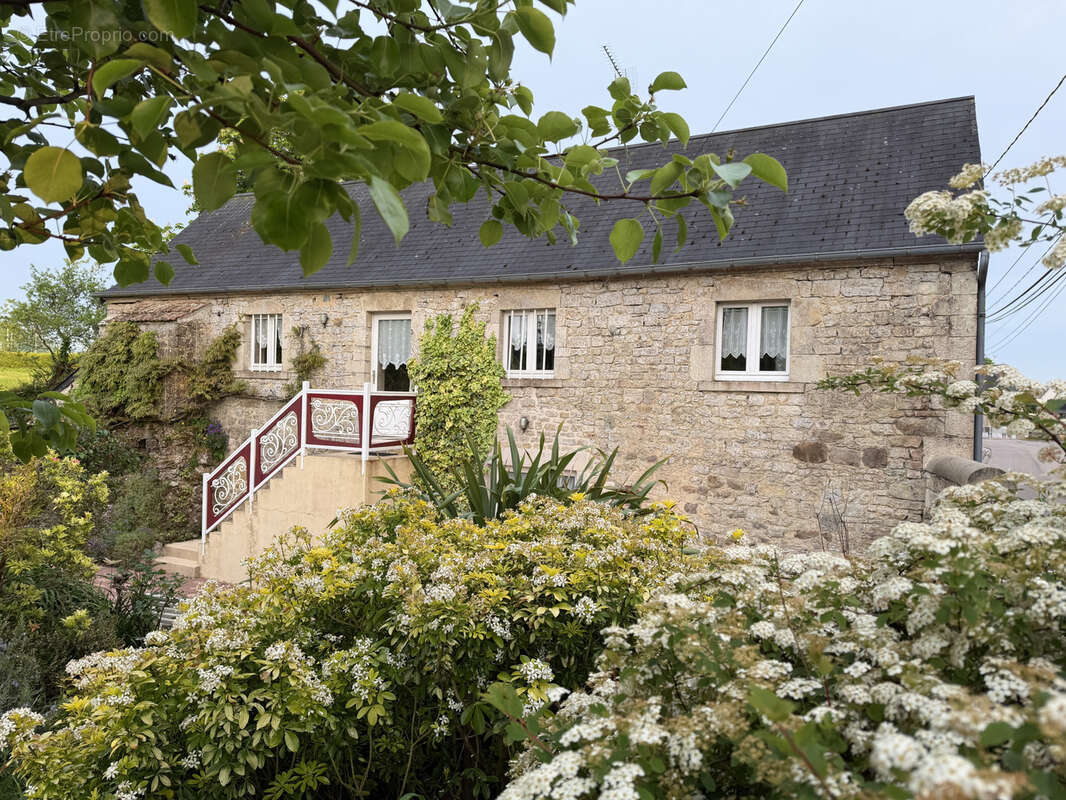 Maison à VALOGNES
