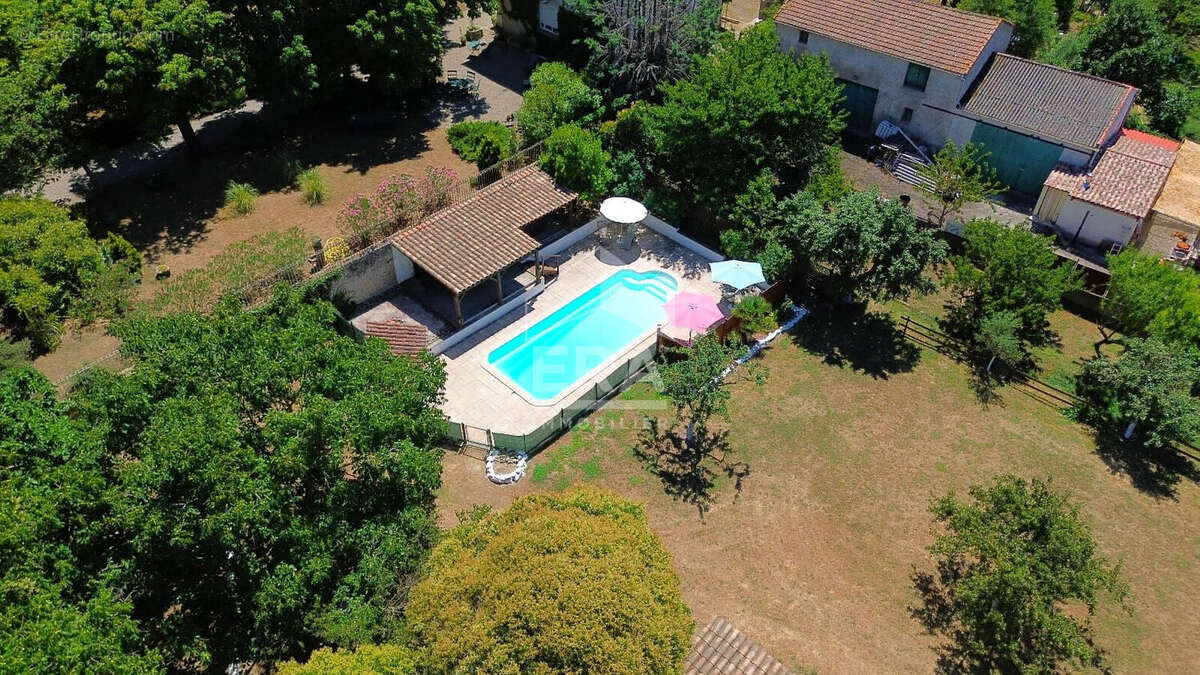 Maison à POMAS