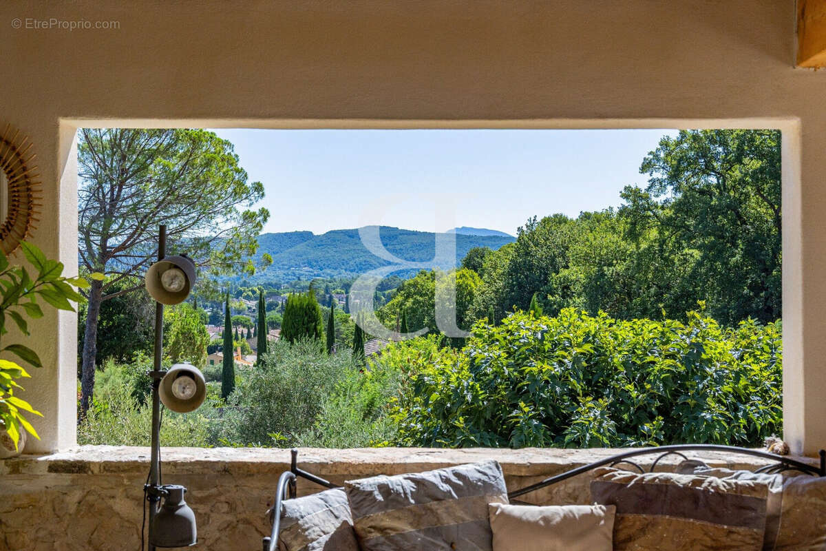 Maison à VAISON-LA-ROMAINE
