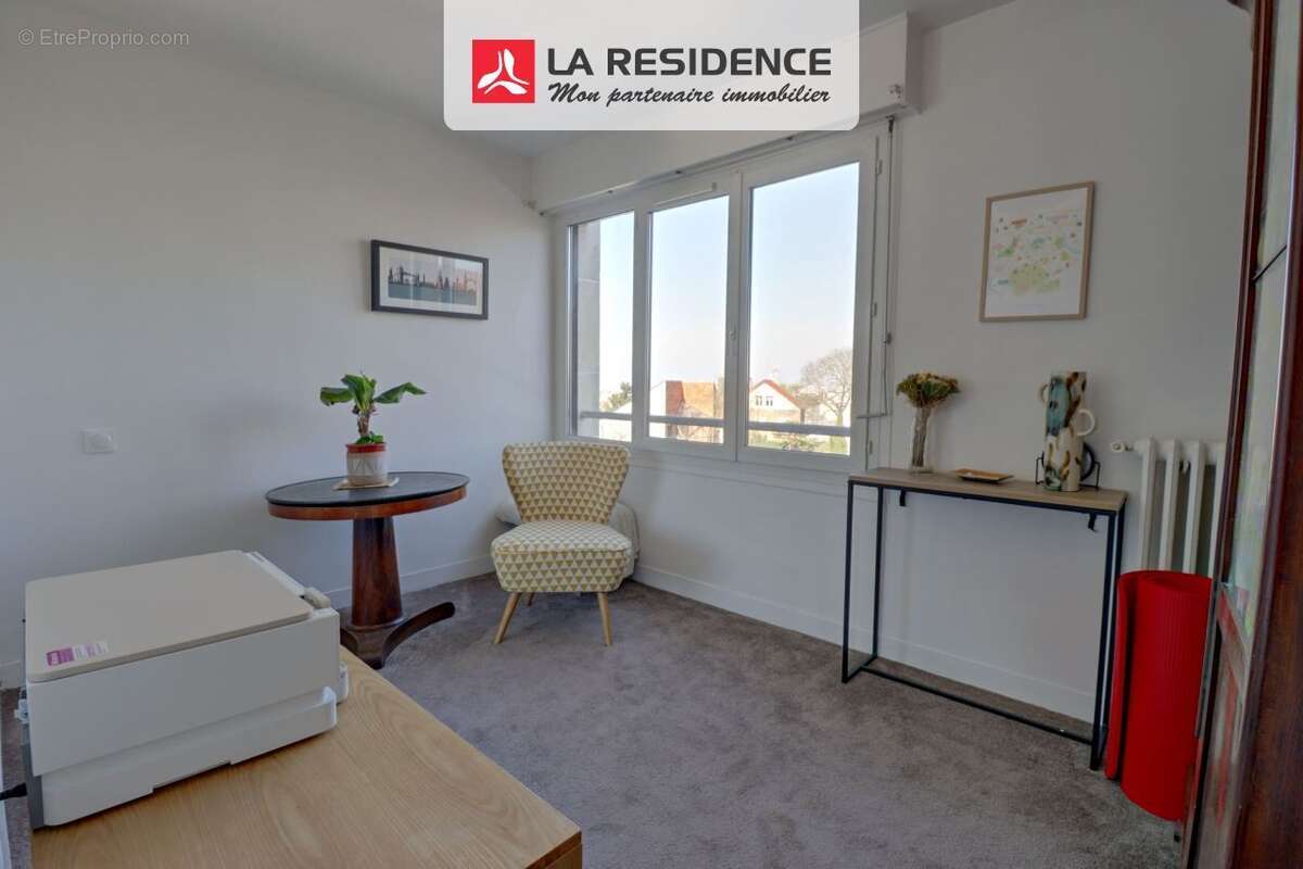 Appartement 62 m² à Clamart  - photo 8