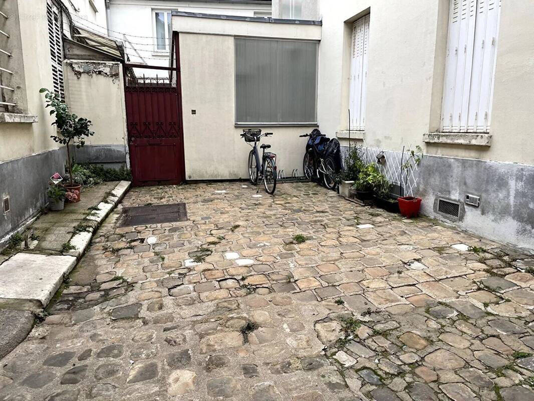 Appartement à PARIS-12E