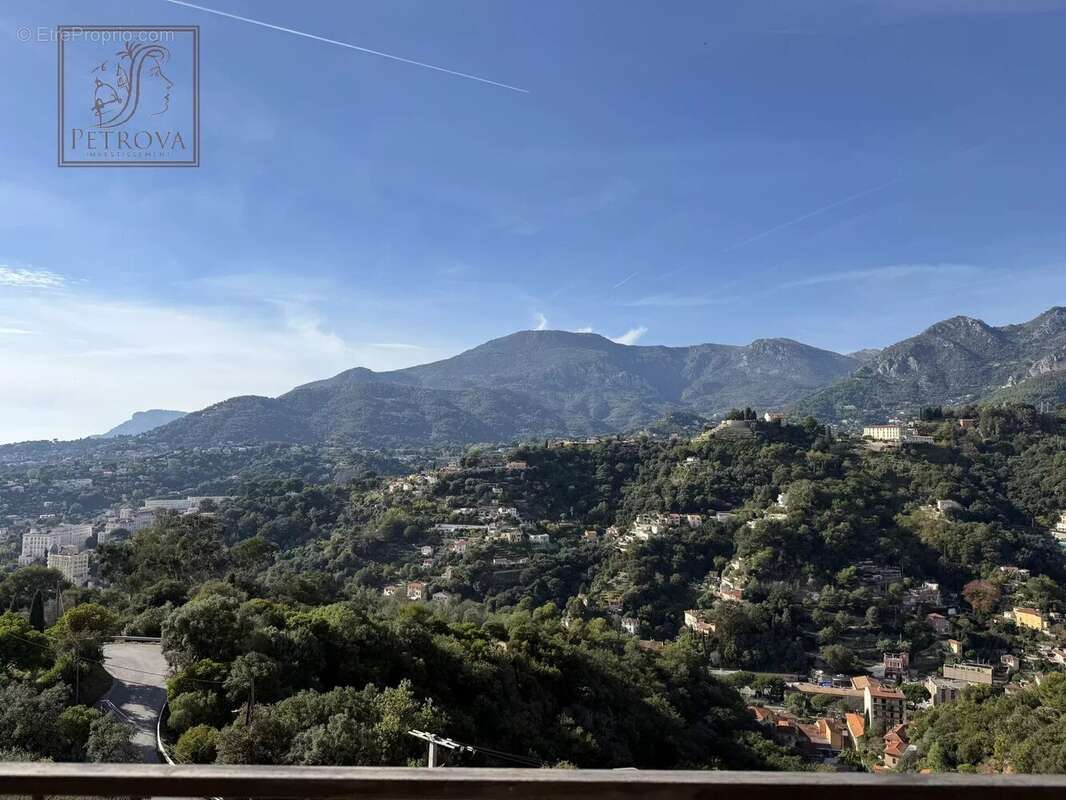 Appartement à MENTON