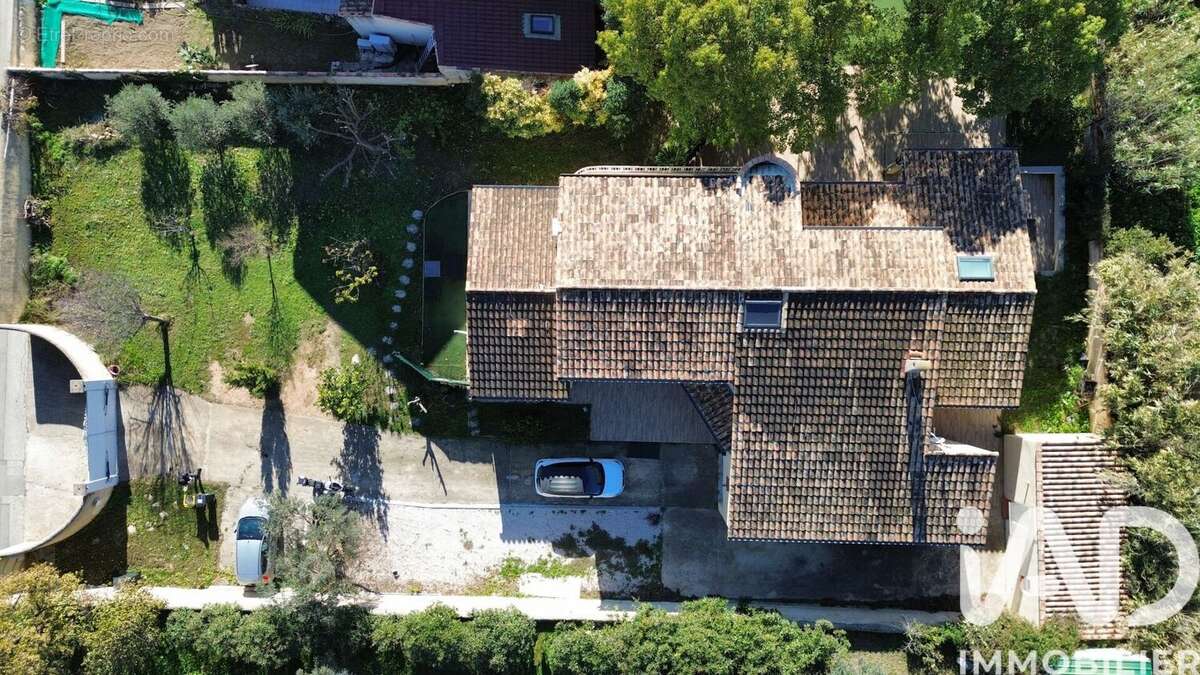 Photo 2 - Maison à MARSEILLE-14E