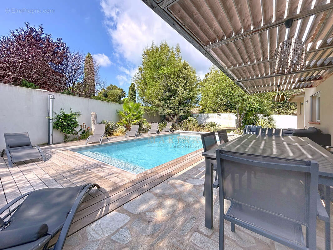 Maison à PORTO-VECCHIO