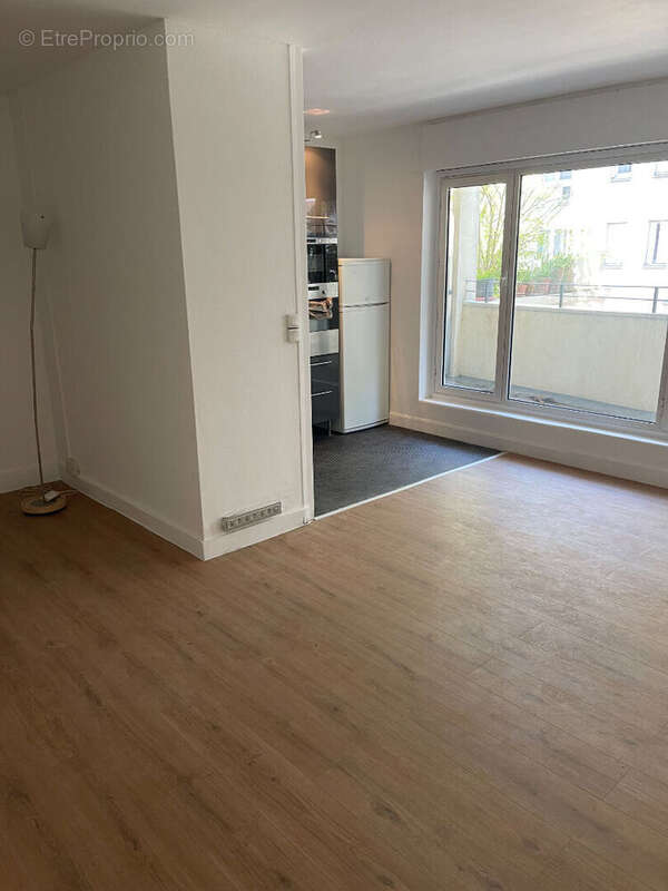 Appartement à PARIS-19E