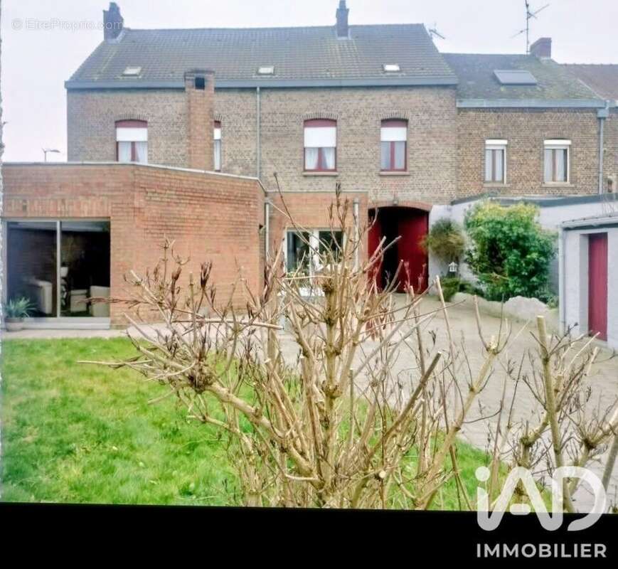 Maison 230 m² à Escautpont  - photo 4