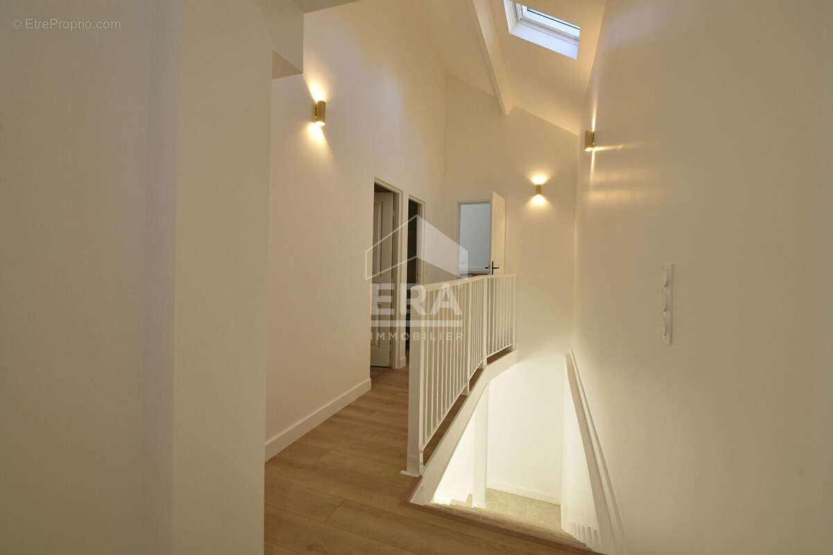 Maison à VILLIERS-SAINT-FREDERIC