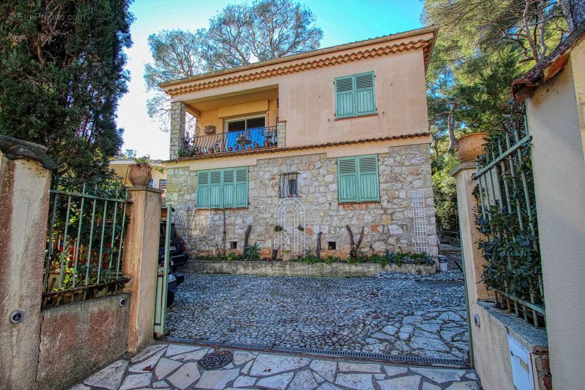 Maison à SAINT-JEAN-CAP-FERRAT