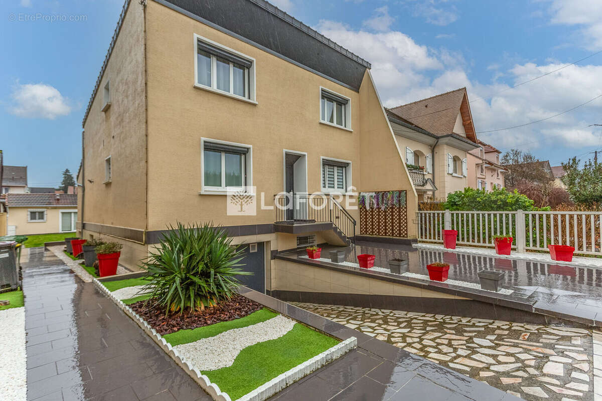 Maison à JUVISY-SUR-ORGE