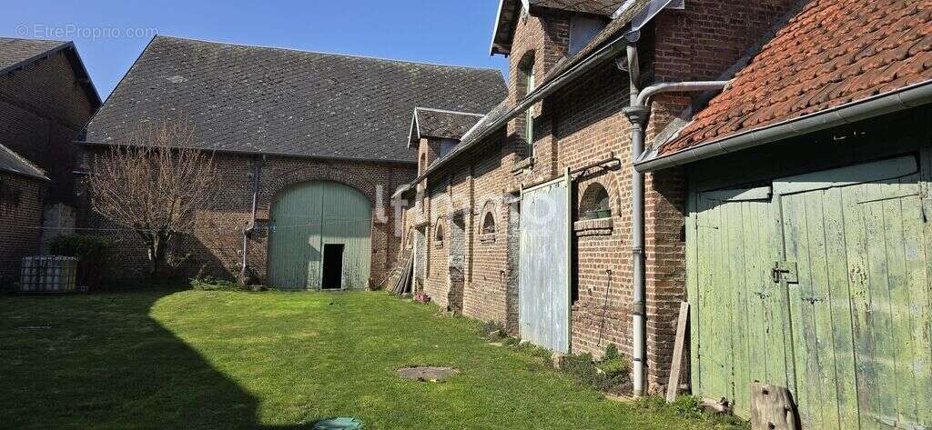 Maison de caractère, au village - photo 3