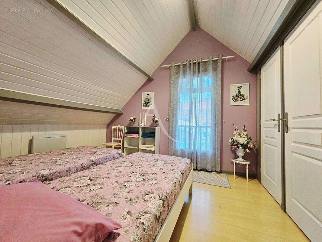 Maison Crécy En Ponthieu, Plain pied 3 chambres - photo 7