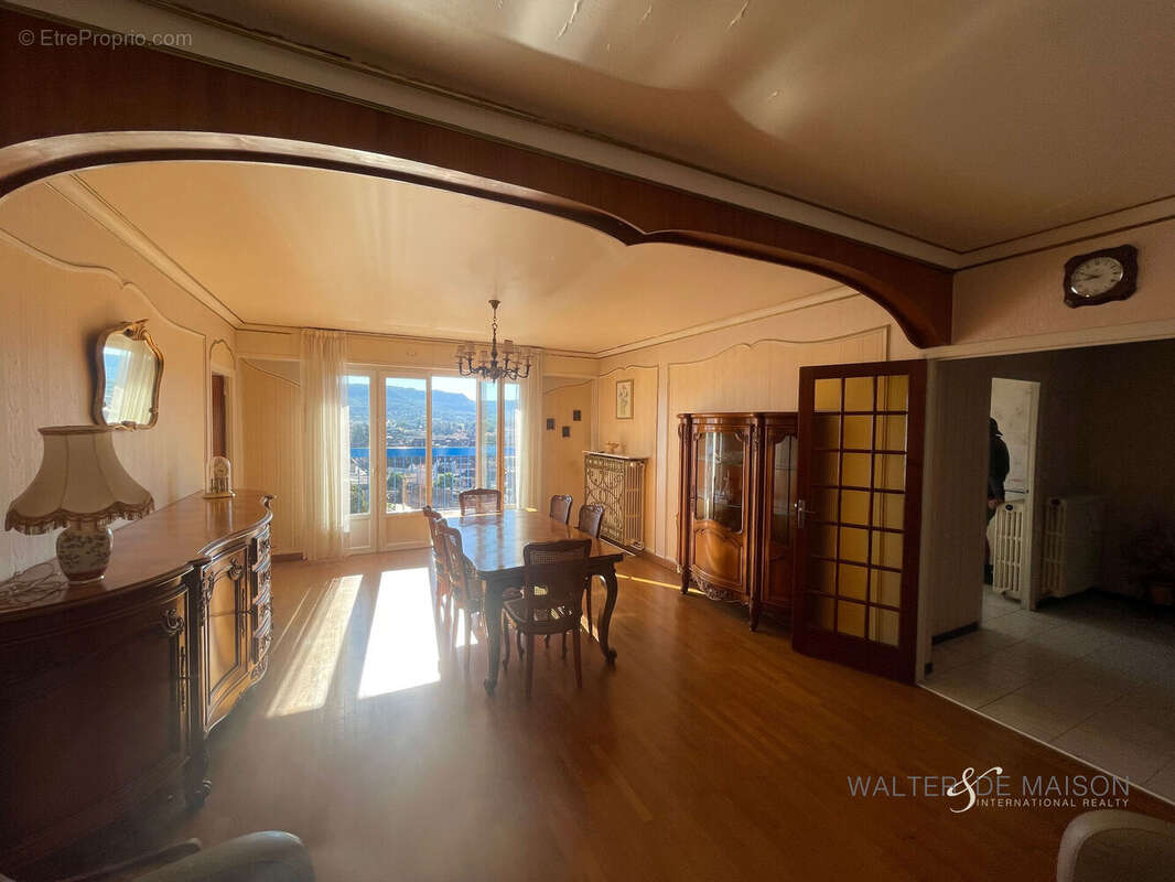 Appartement à LONS-LE-SAUNIER