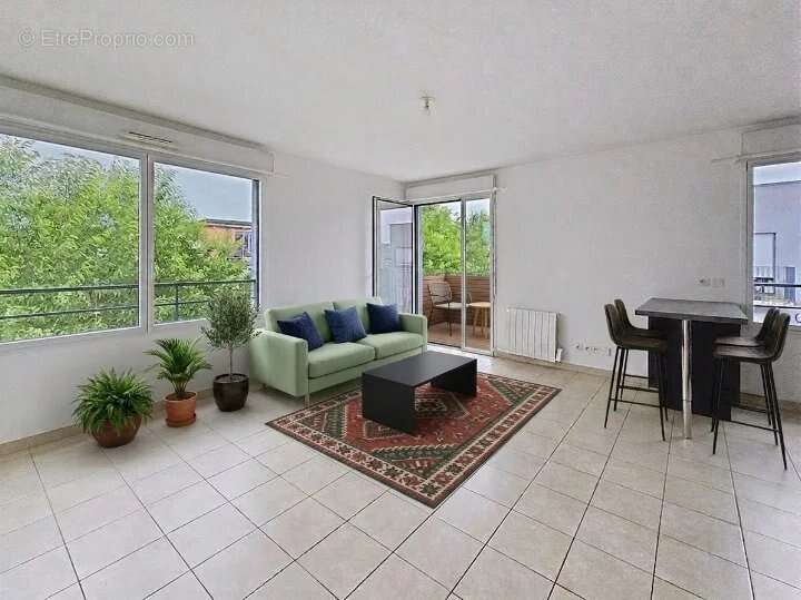 Appartement à MONTEVRAIN
