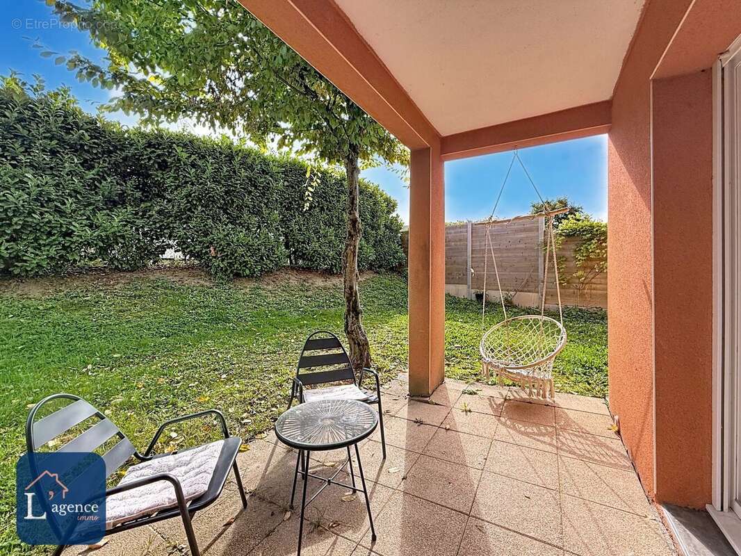 Maison à SAINT-GENIS-POUILLY