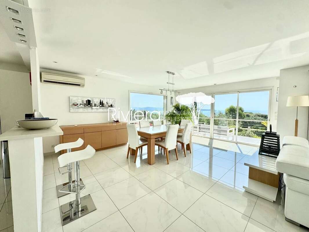 Cavalaire   propriété 309m2 vue mer, piscine & proche plages - photo 12