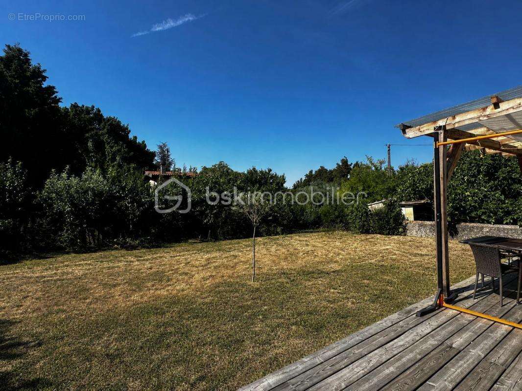 Maison de plain-pied – terrain de 880 m² - photo 6